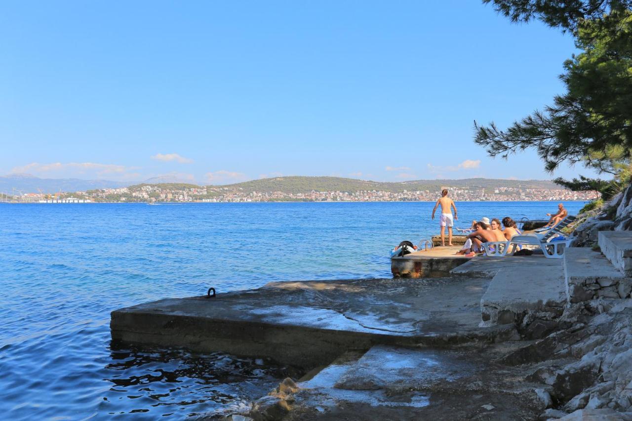 Apartments By The Sea Okrug Donji, Ciovo - 12502 Okrug Gornji Exterior photo