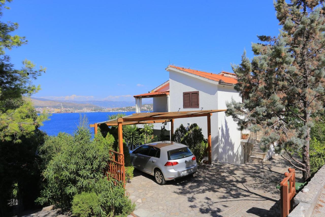 Apartments By The Sea Okrug Donji, Ciovo - 12502 Okrug Gornji Exterior photo