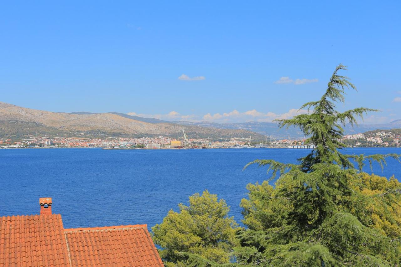 Apartments By The Sea Okrug Donji, Ciovo - 12502 Okrug Gornji Exterior photo