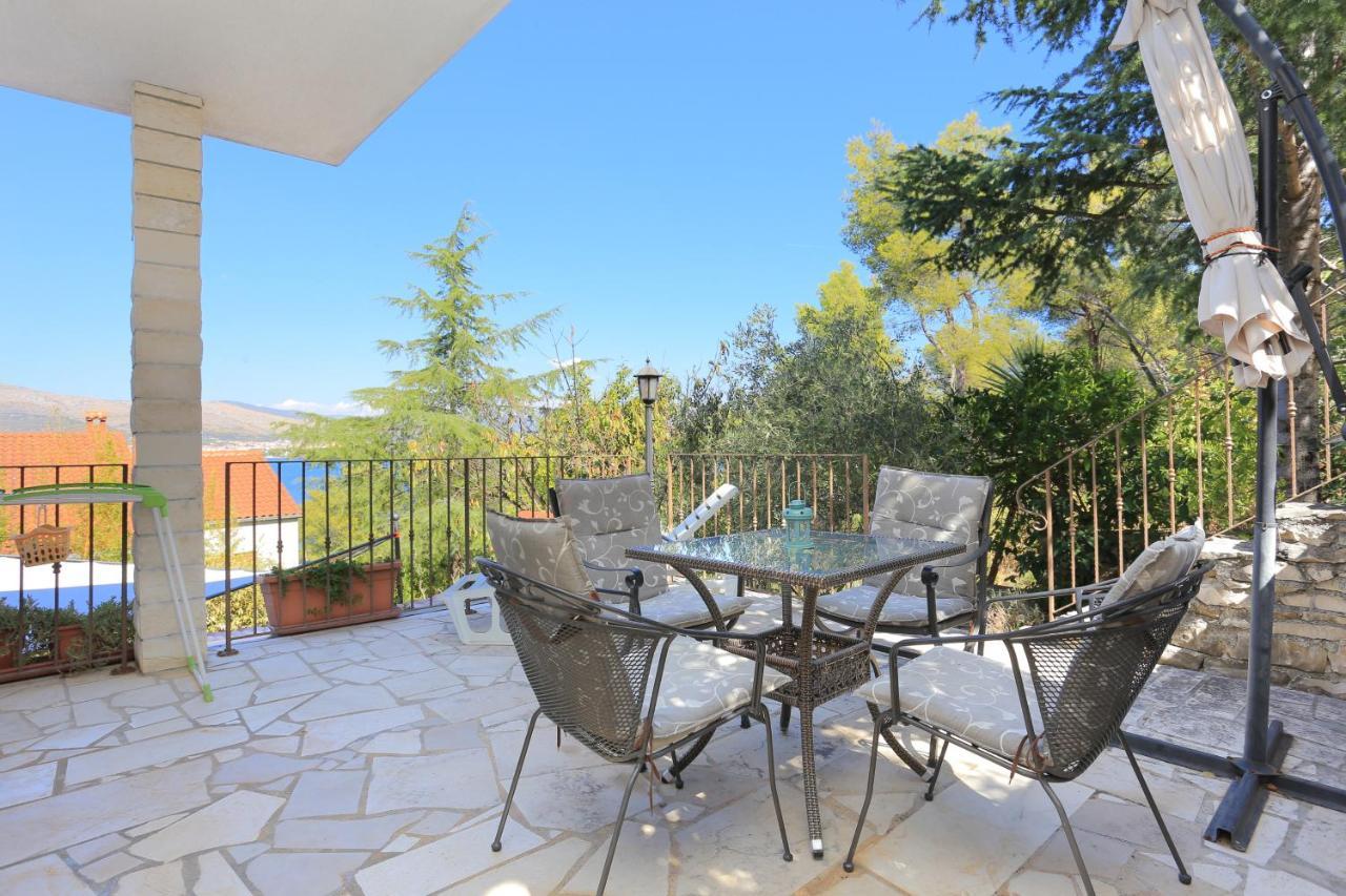Apartments By The Sea Okrug Donji, Ciovo - 12502 Okrug Gornji Exterior photo